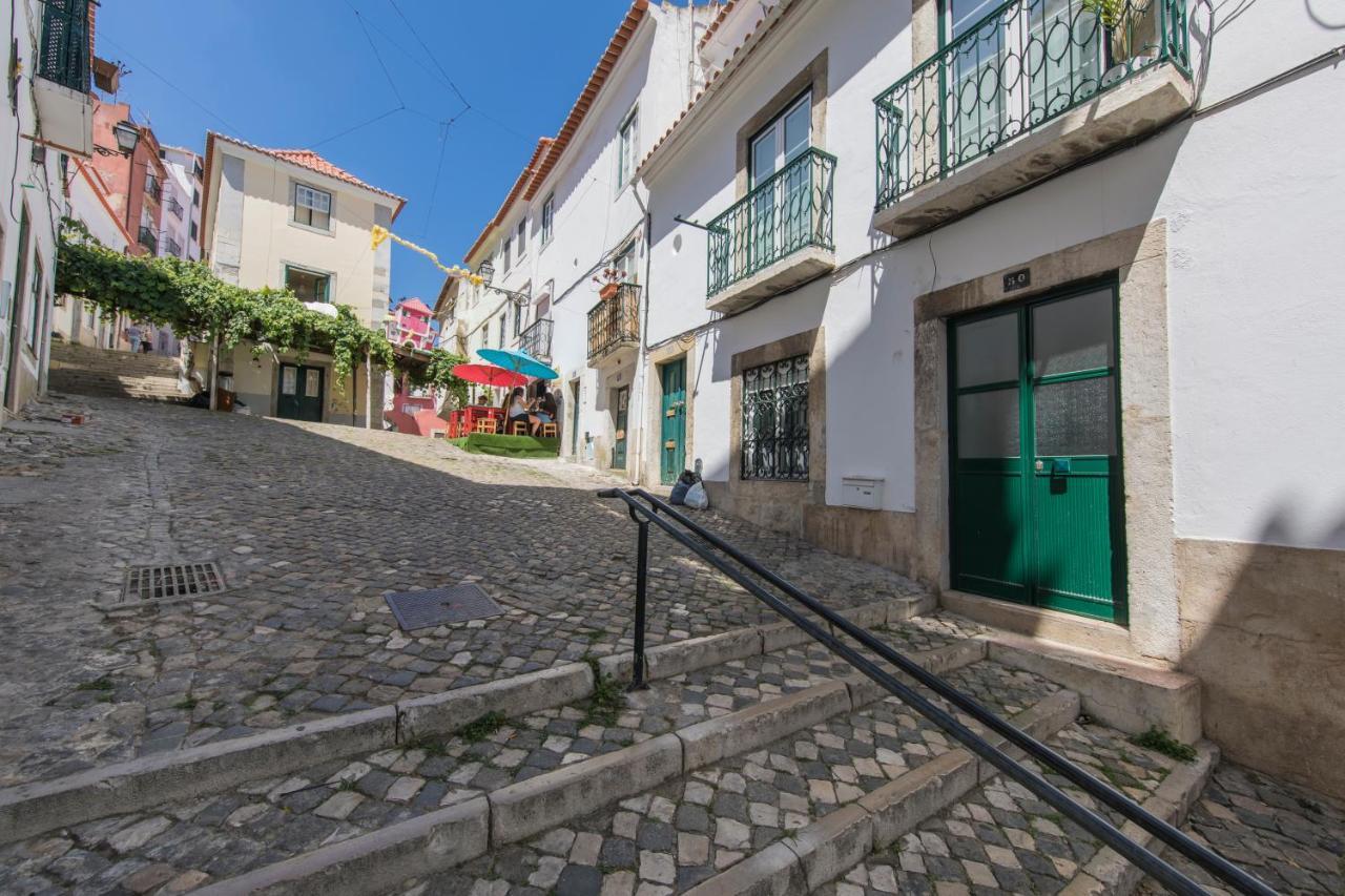 Апартаменти Alfama Typical Beco Da Adica Лісабон Екстер'єр фото